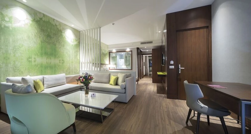 Trendy Lara Hotel