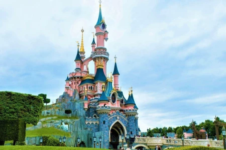 Pegasus Hava Yolları ile Grand Paris & Disneyland & Brüksel ve Amsterdam Turu (AMS-ORY)