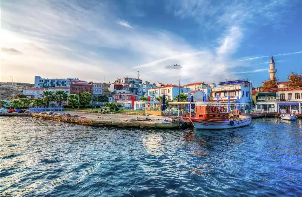 Bozcaada Assos Ayvalık Cunda Turu / 1 Gece Otel Konaklamalı