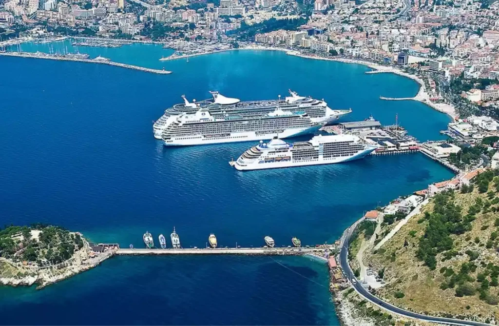 İzmir Kuşadası Çeşme Alaçatı Ayvalık Turu / 2 Gece Otel Konaklamalı