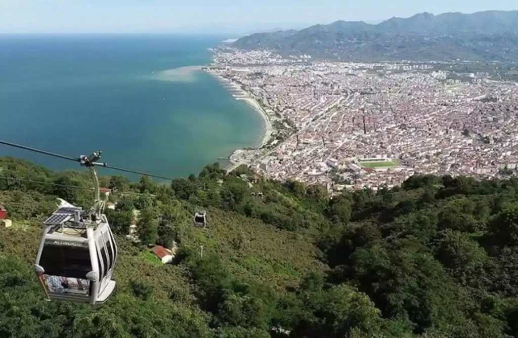 Karadeniz Yaylalar Ve Batum Turu / 3 Gece Otel Konaklamalı / İstanbul Çıkışlı