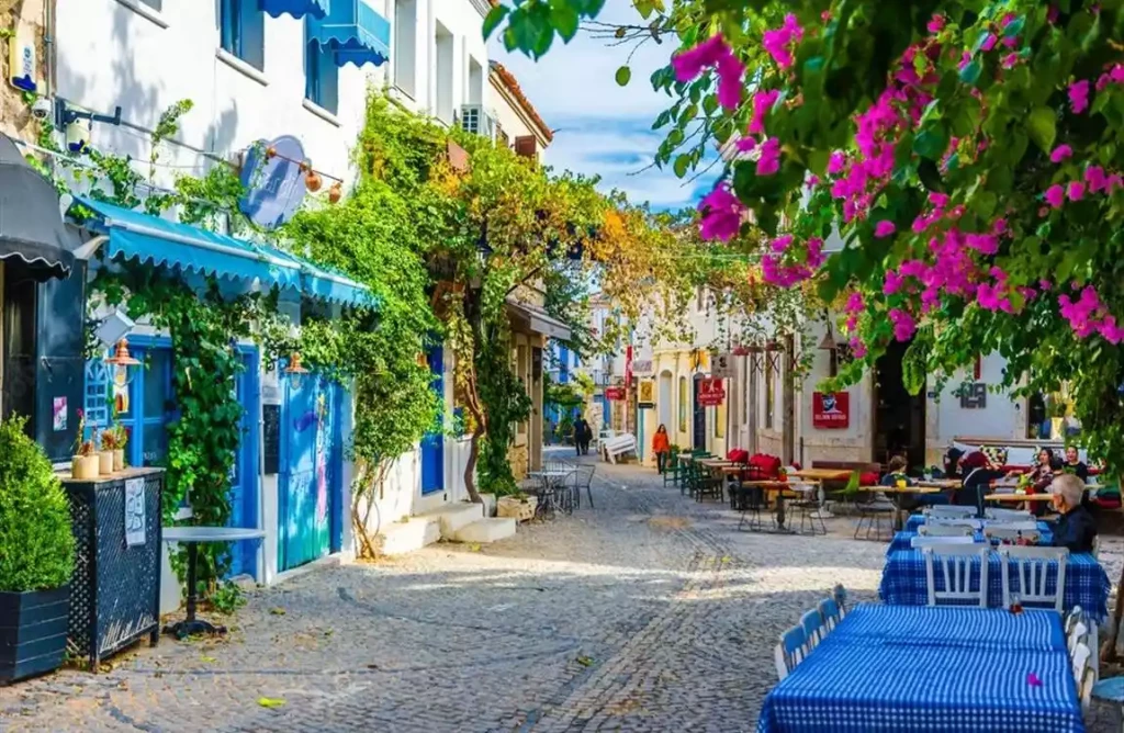 Bozcaada Ayvalık Çeşme Pamukkale Salda Gölü Turu 2 Gece Konaklamalı