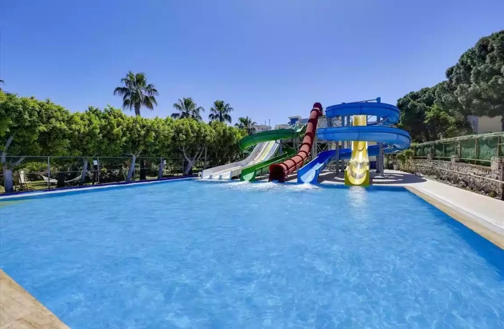 Golden Age Yalıkavak Bodrum | 4 Gece Otel Konaklamalı | İstanbul , Bursa Ve İzmir Hareketli