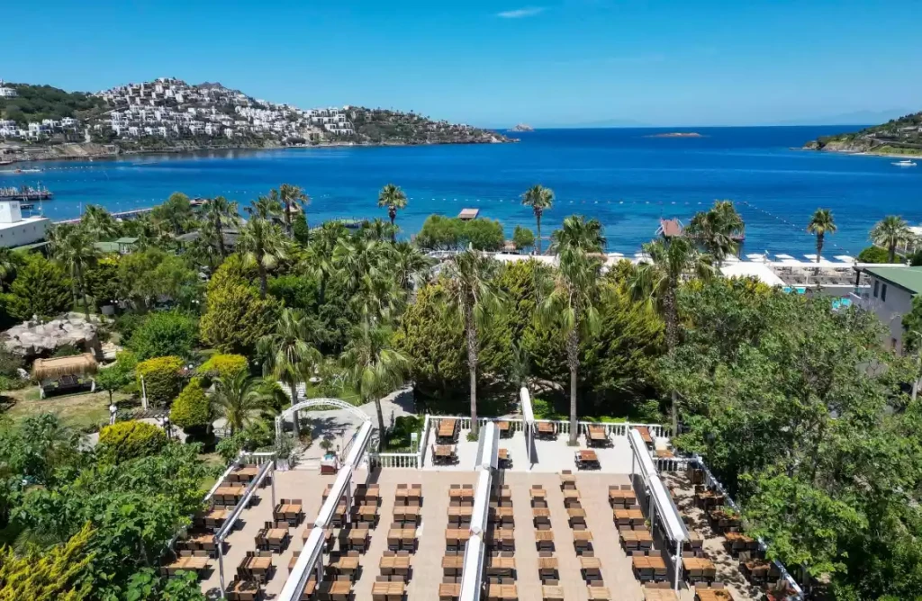 Golden Age Yalıkavak Bodrum | 4 Gece Otel Konaklamalı | İstanbul , Bursa Ve İzmir Hareketli