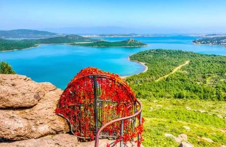 Yüzme Molalı Ayvalık Şeytan Sofrası Çeşme Alaçatı Ilıca Plajı Turu 1 Gece Konaklamalı