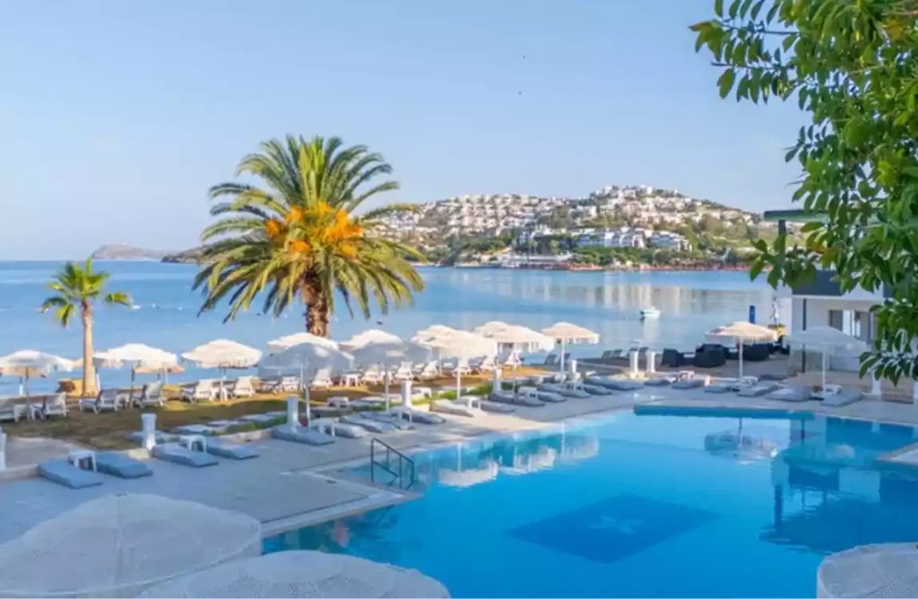 Luna Beach Hotel Bodrum | 4 Gece Konaklamalı |İstanbul , Bursa Ve İzmir Hareketli - Private |