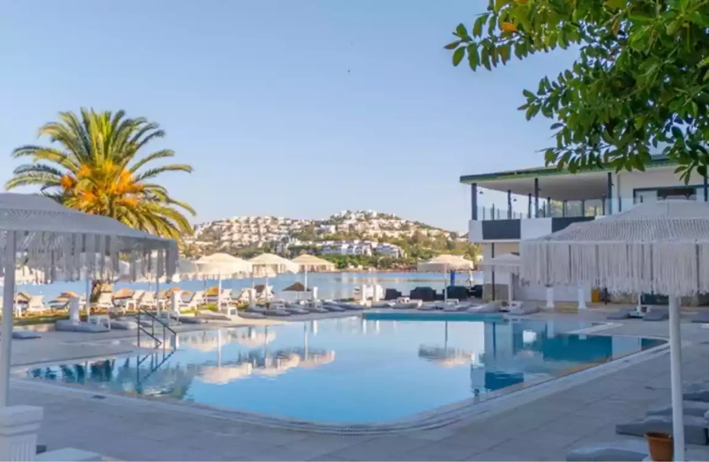 Luna Beach Hotel Bodrum | 4 Gece Konaklamalı |İstanbul , Bursa Ve İzmir Hareketli - Private |