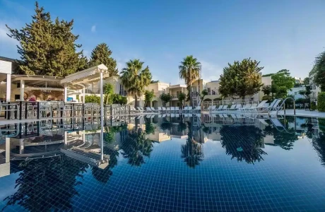 Paloma Family Club Bitez | 4 Gece Otel Konaklamalı | Her Şey Dahil Konsept | İstanbul, Bursa Ve İzmi...