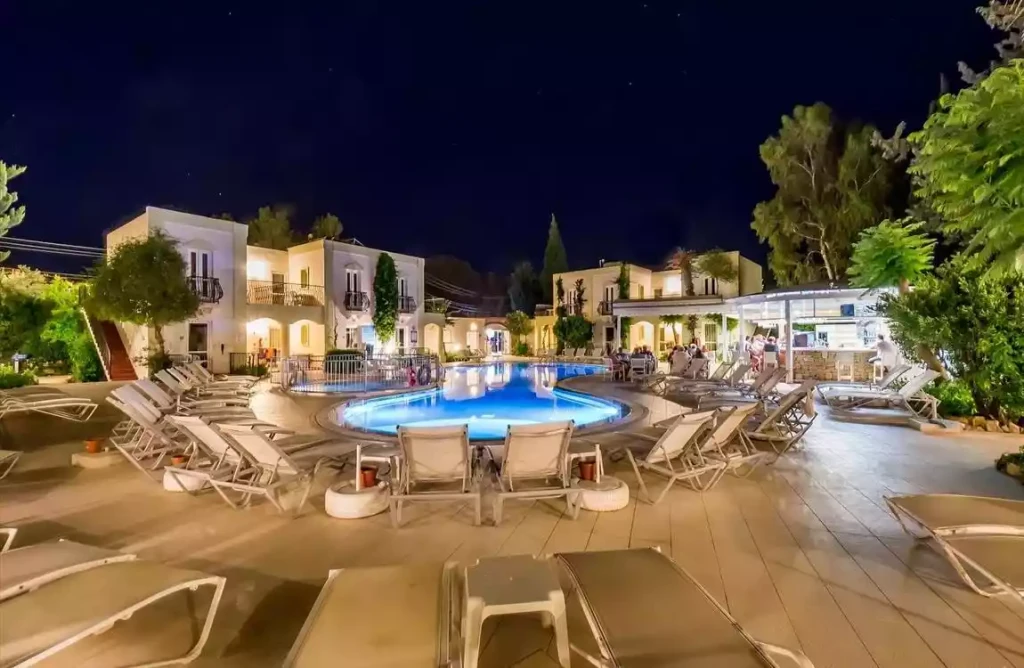 Paloma Family Club Bitez | 4 Gece Otel Konaklamalı | Her Şey Dahil Konsept | İstanbul, Bursa Ve İzmir Hareketli