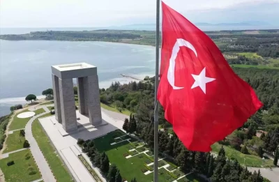 Tour de Çanakkale Şehitlik y Bozcaada con 1 noche de alojamiento