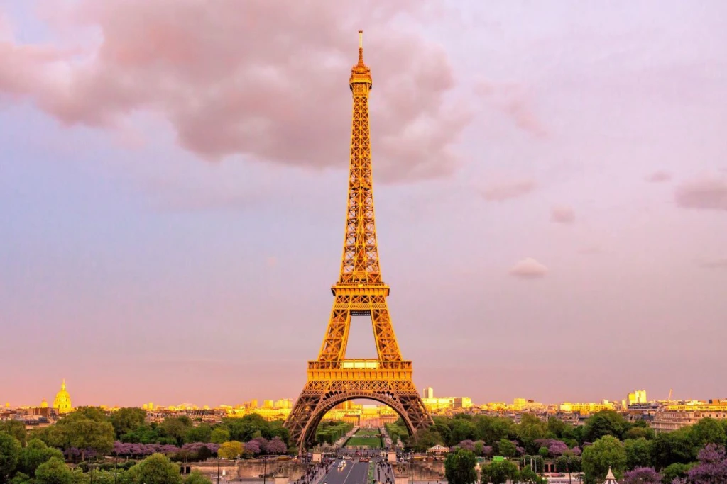 EKSPRESS BENELUX & PARIS 2026 KIS (ORY-AMS) / 5  Gece otel Konaklamalı / İstanbul Çıkışlı