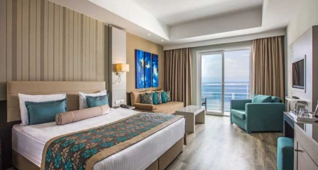 Aria Claros Beach Resort