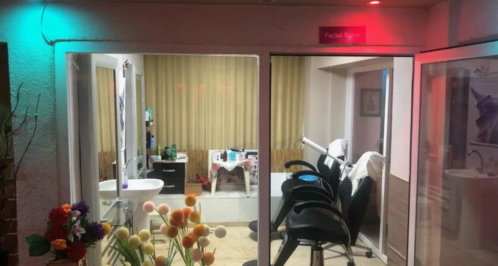 Astoria Life Hotel