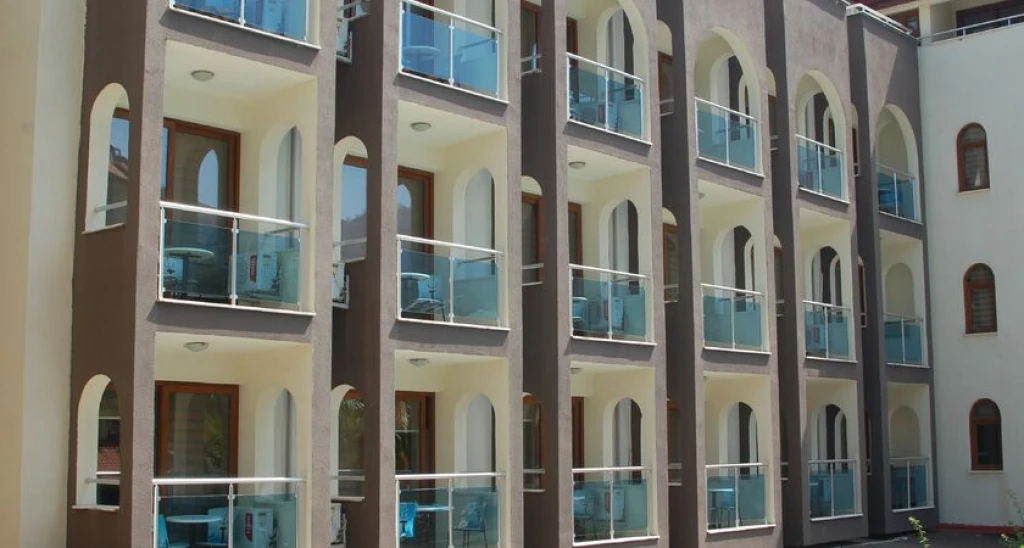 Astoria Life Hotel