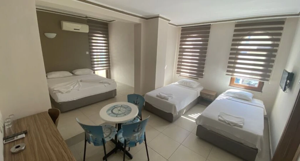 Astoria Life Hotel