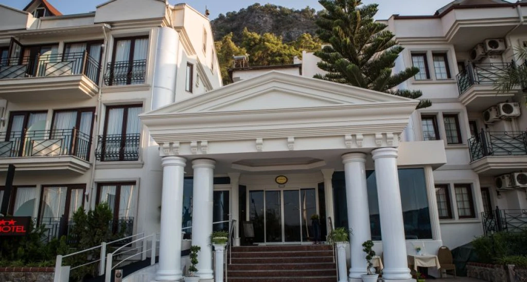 Atapark Hotel