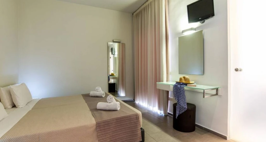 Atlantis City Hotel