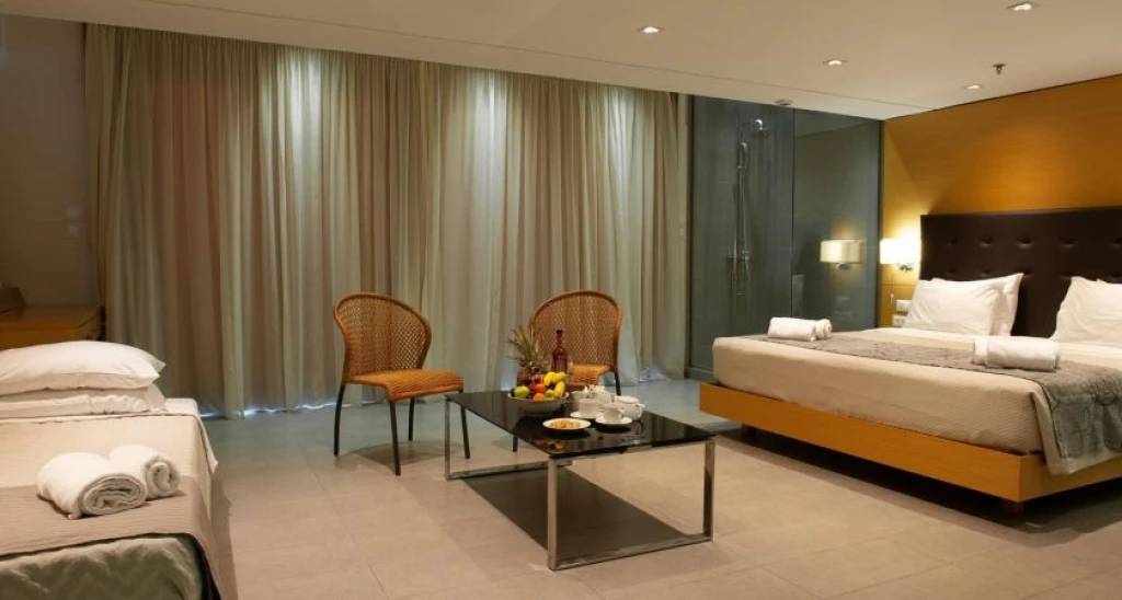 Atlantis City Hotel