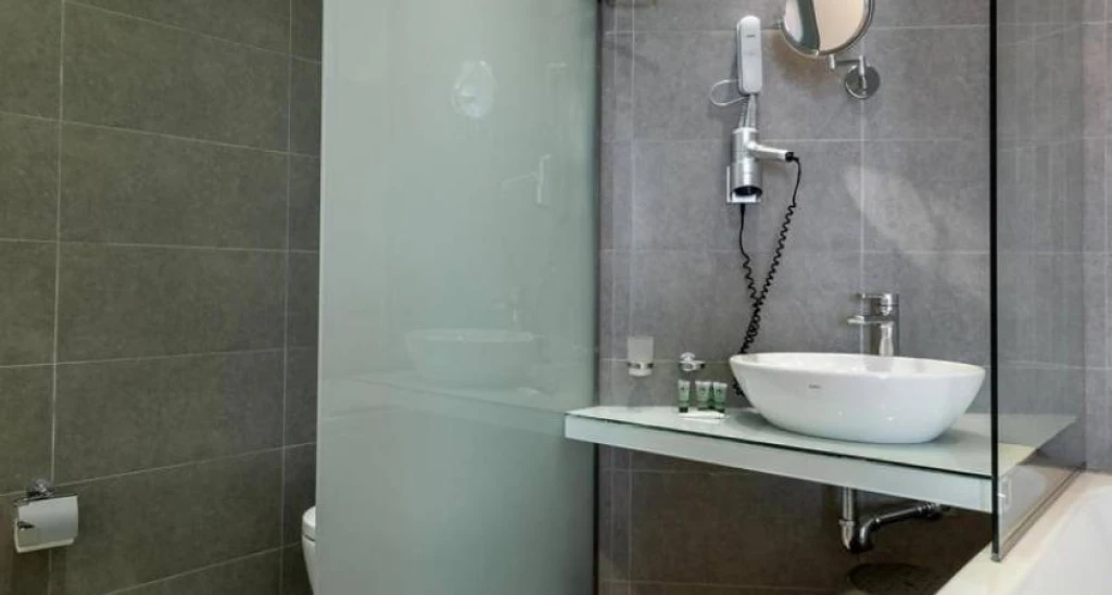 Atlantis City Hotel