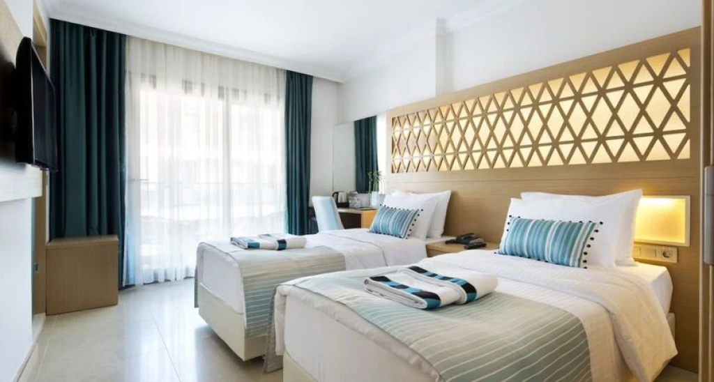 Aurasia Design Hotel
