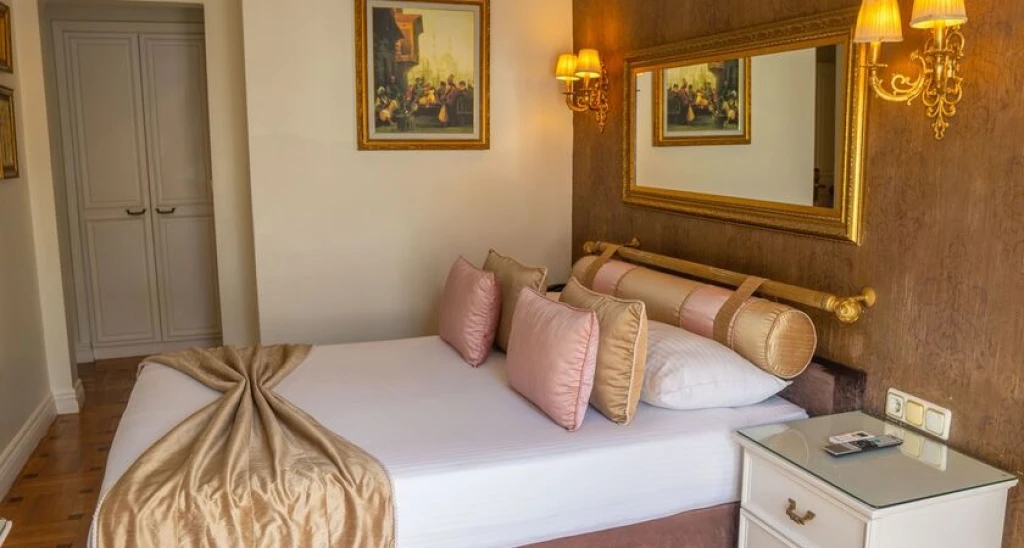 Avicenna Hotel