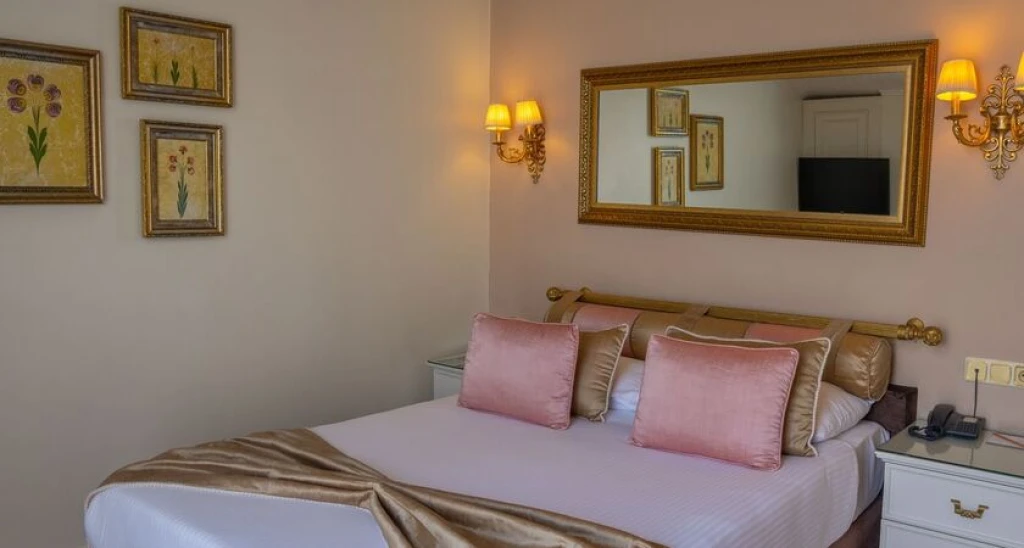Avicenna Hotel