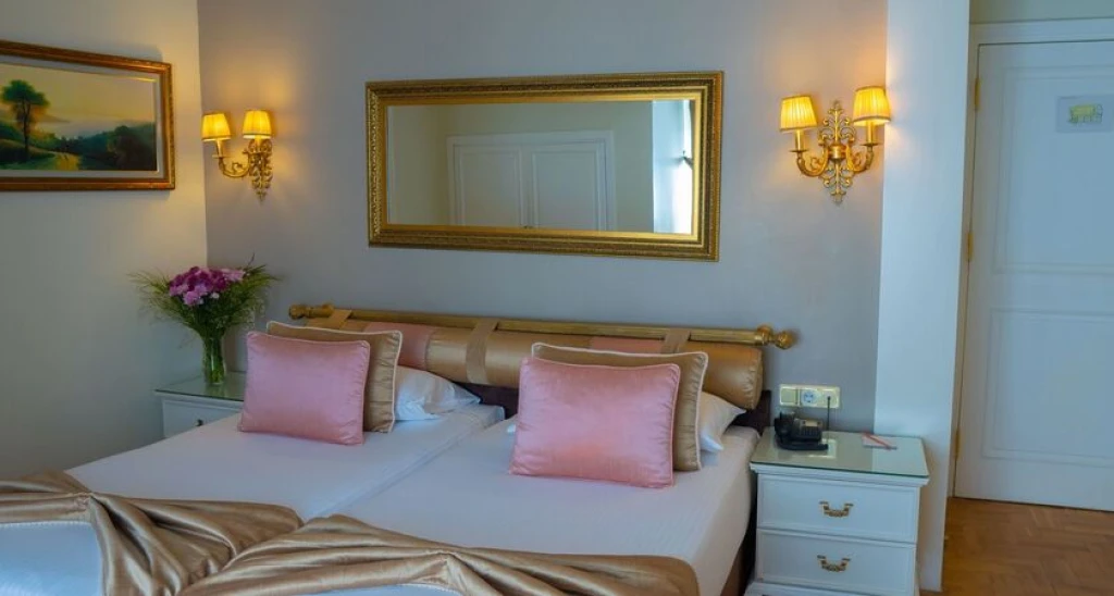 Avicenna Hotel