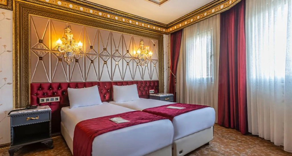 Blue Marmaray Hotel