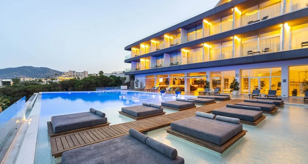 Cape Bodrum Luxury Hotel & Beach
