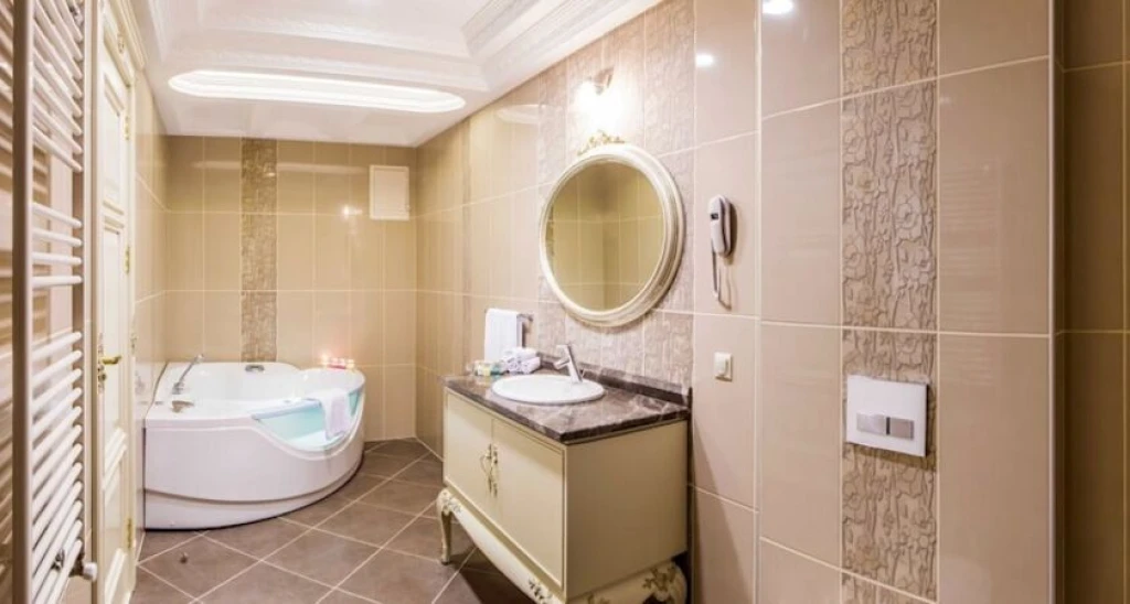 Cassiel Hotel