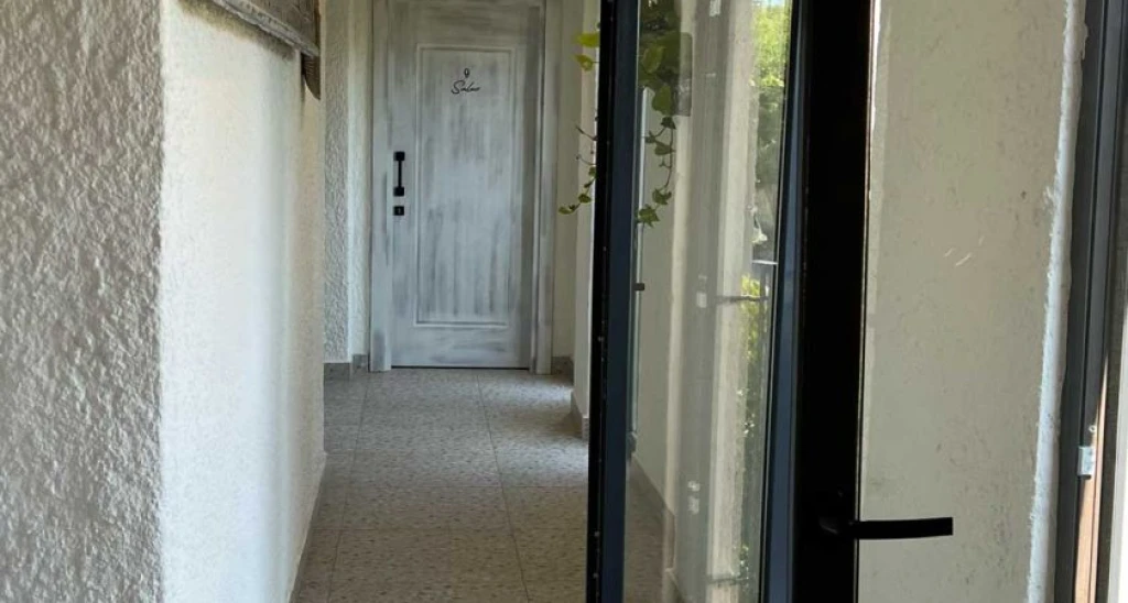 Cemal Alaçatı Hotel