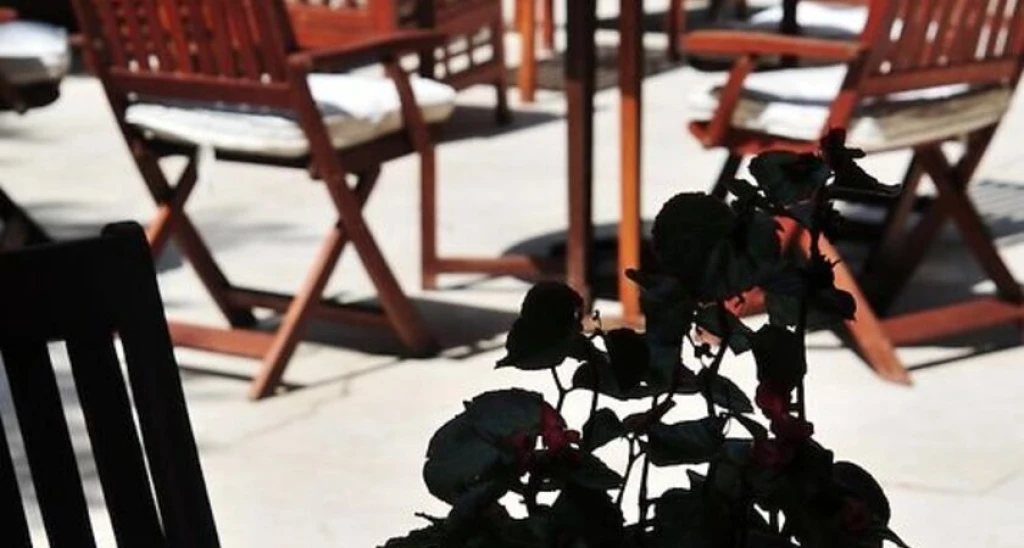 Class Hotel