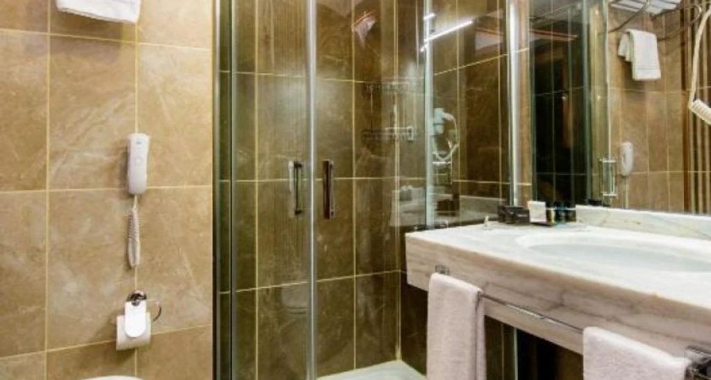 Connect Thermal Hotel