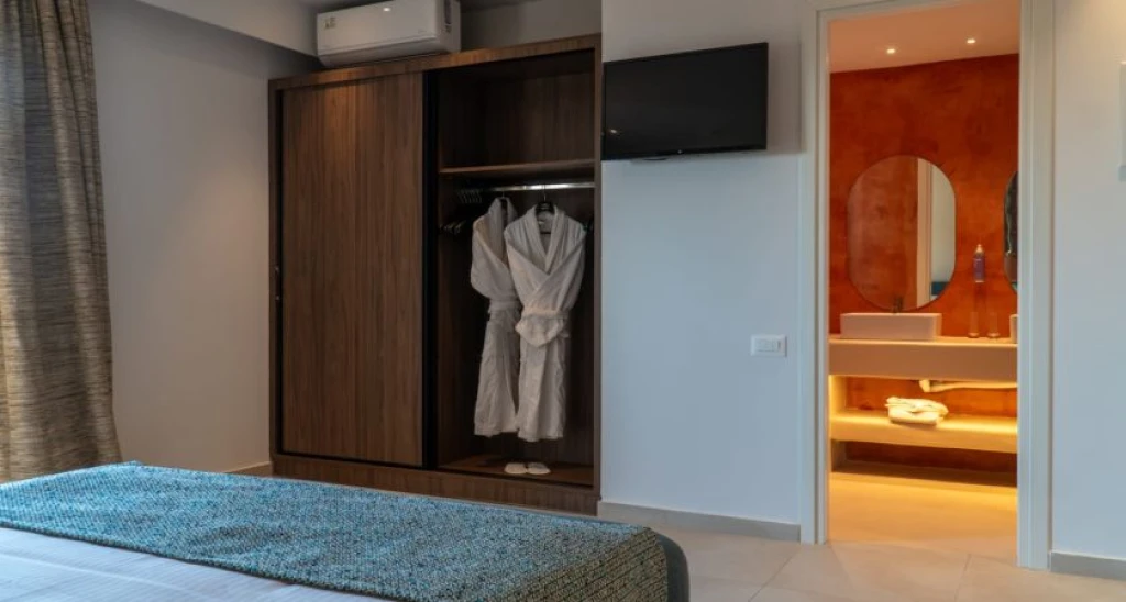 Delfinia Hotel Midilli