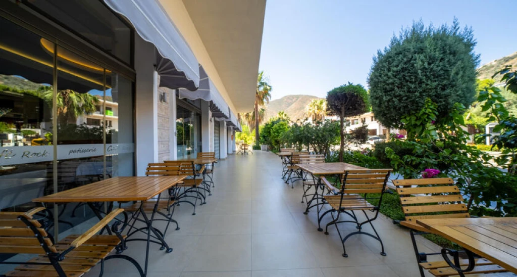 Golden Rock Beach Hotel