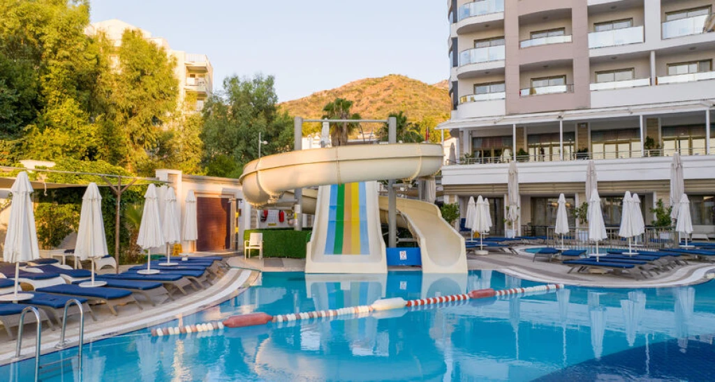 Golden Rock Beach Hotel