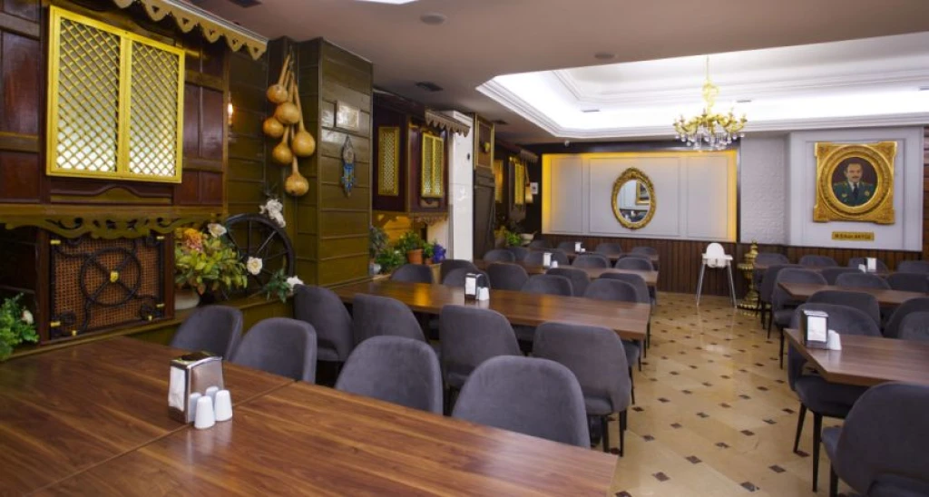 Grand Ant Hotel
