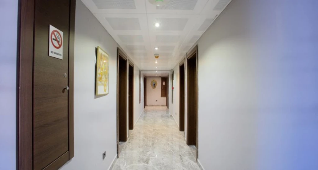 Grand Ant Hotel