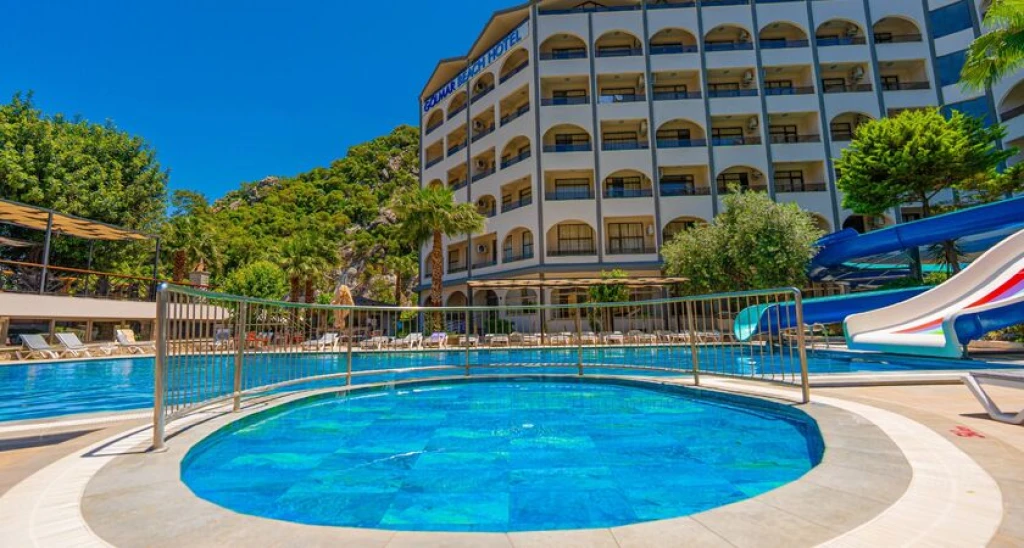 Hotel Gölmar Beach