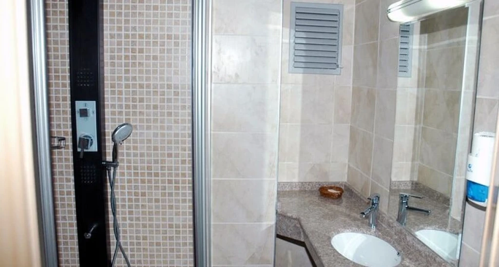 Hotel Royal Carine Ankara