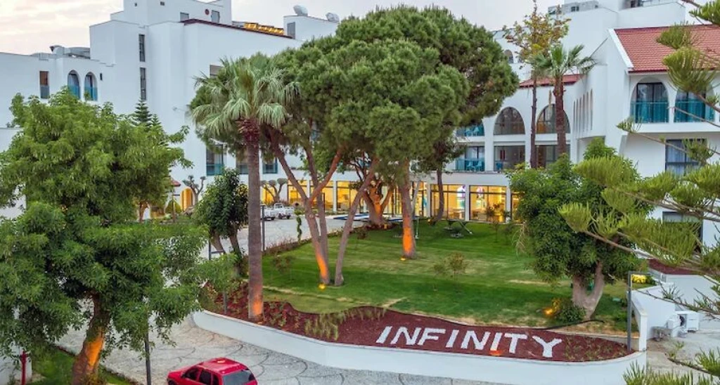Infinity by Yelken Aquapark & Resorts