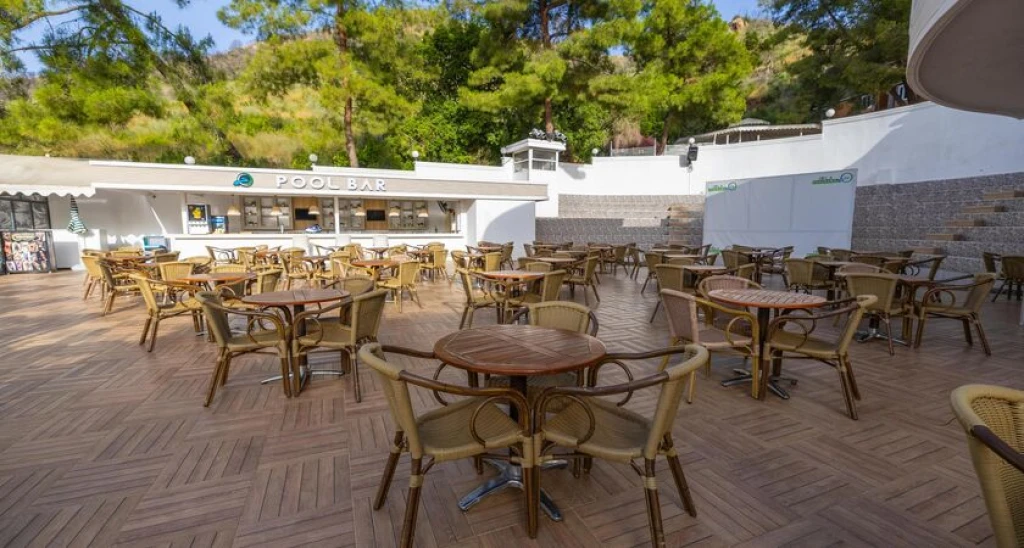 Isla Panorama Hotel