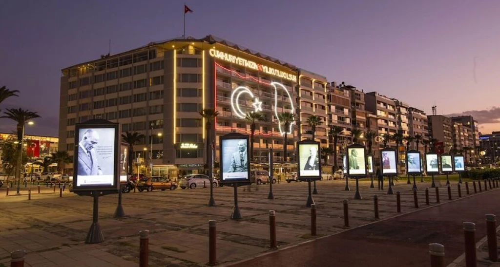 İzmir Palas Hotel
