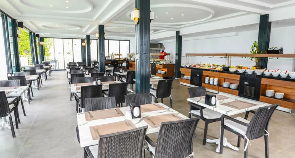 King Royal Palace Hotel