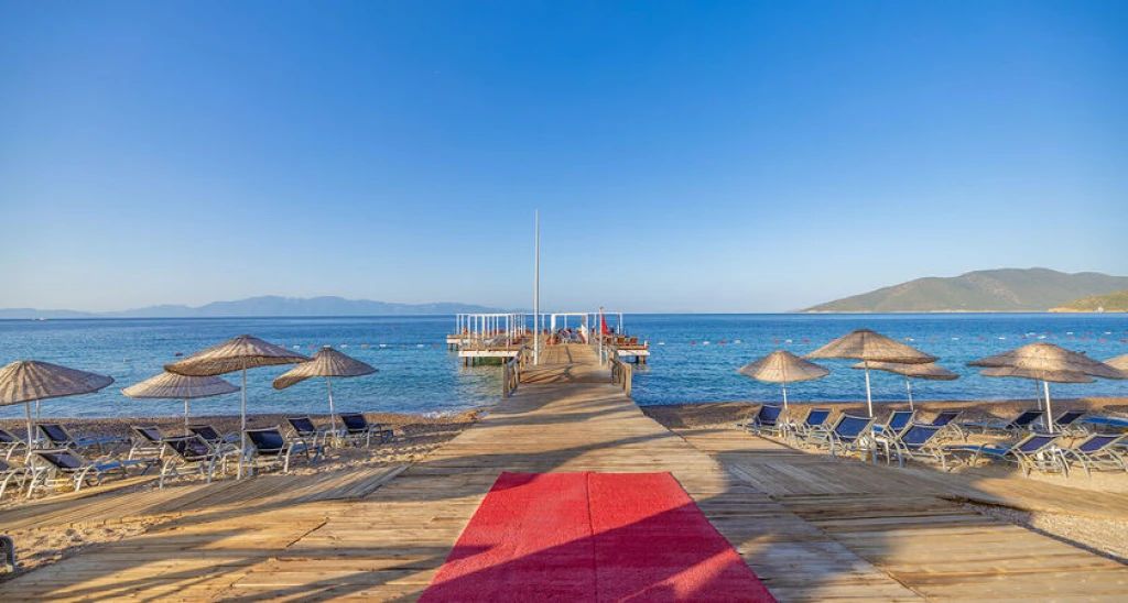 Latanya Park Resort Hotel