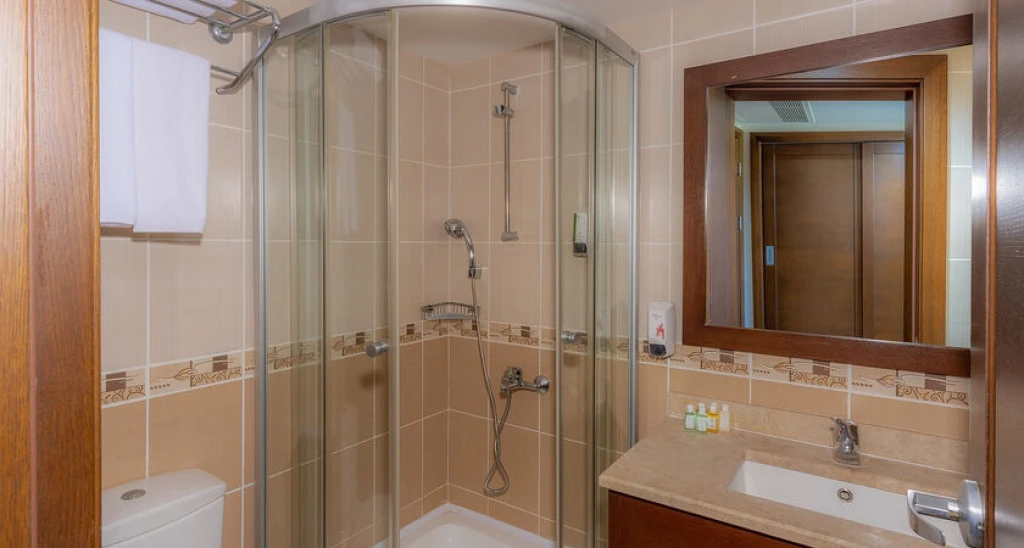 Latanya Park Resort Hotel