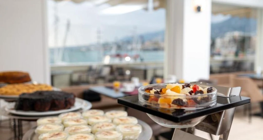Lesvion Hotel Midilli