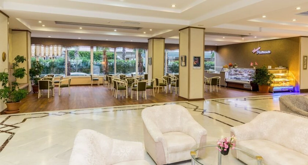 Letoile Beach Hotel