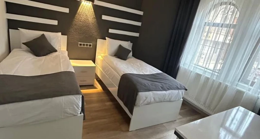 Loopy Lodge Hotel