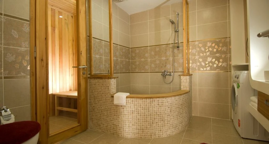 Lycus River Thermal Hotel
